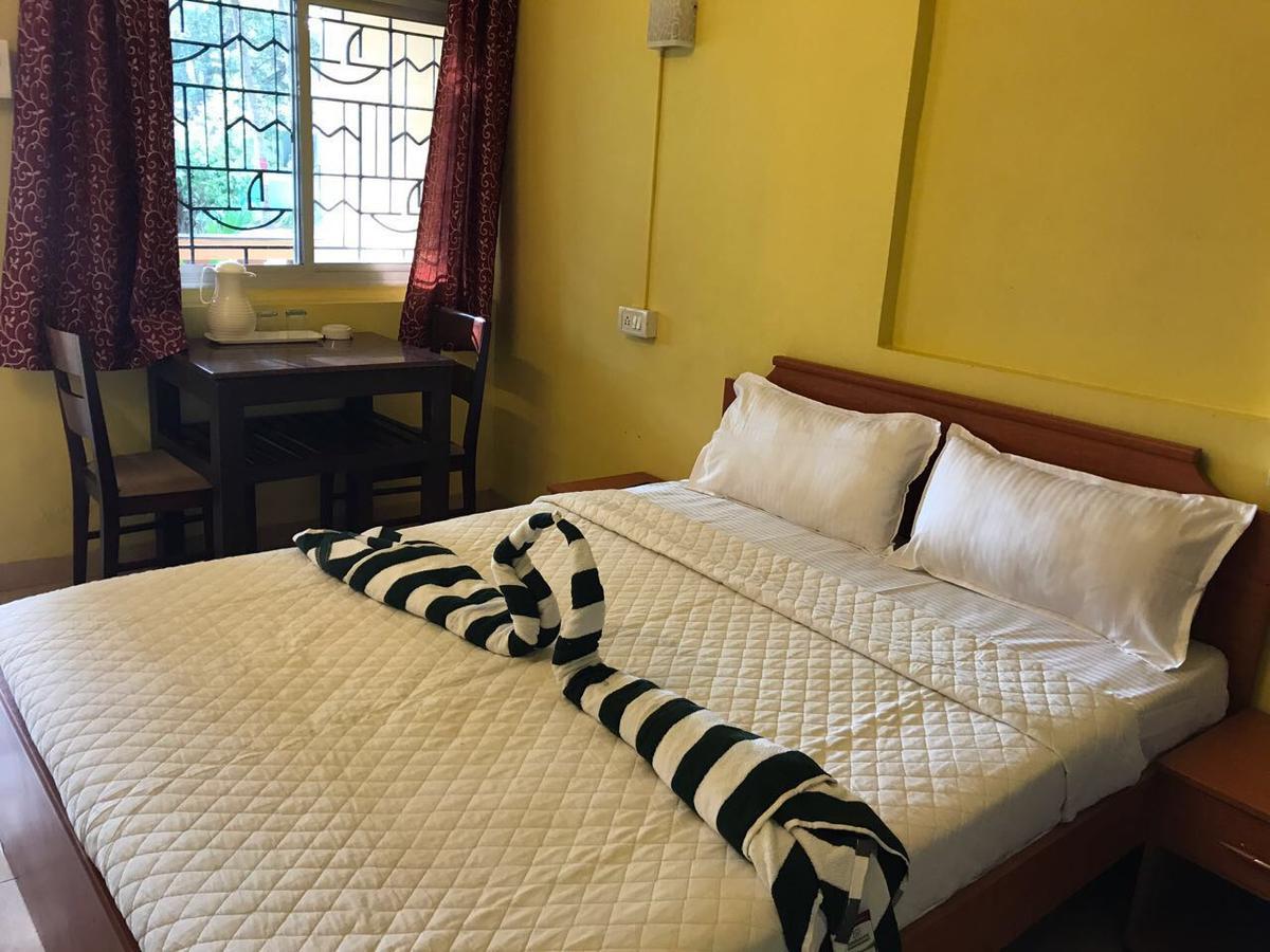 Sukhsagar Beach Resort Колва Экстерьер фото