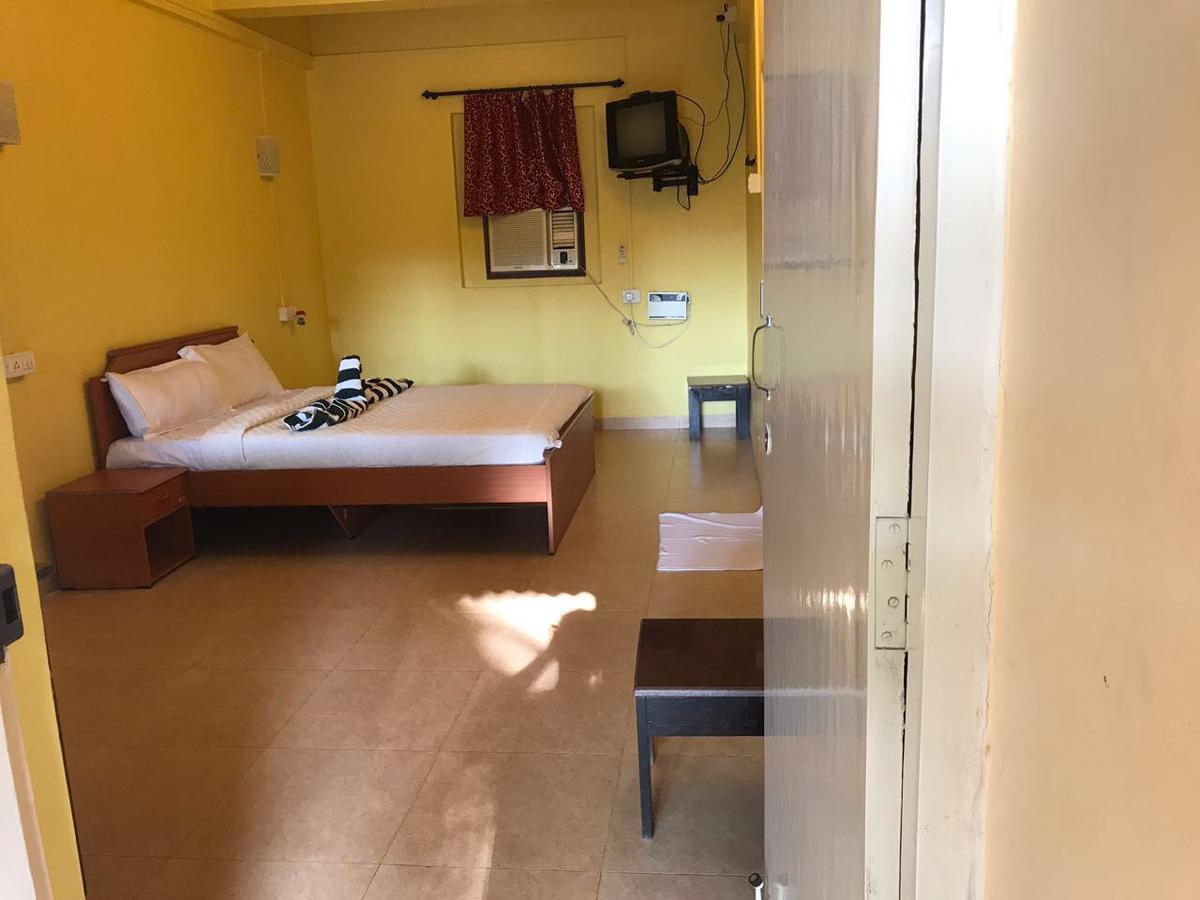 Sukhsagar Beach Resort Колва Экстерьер фото